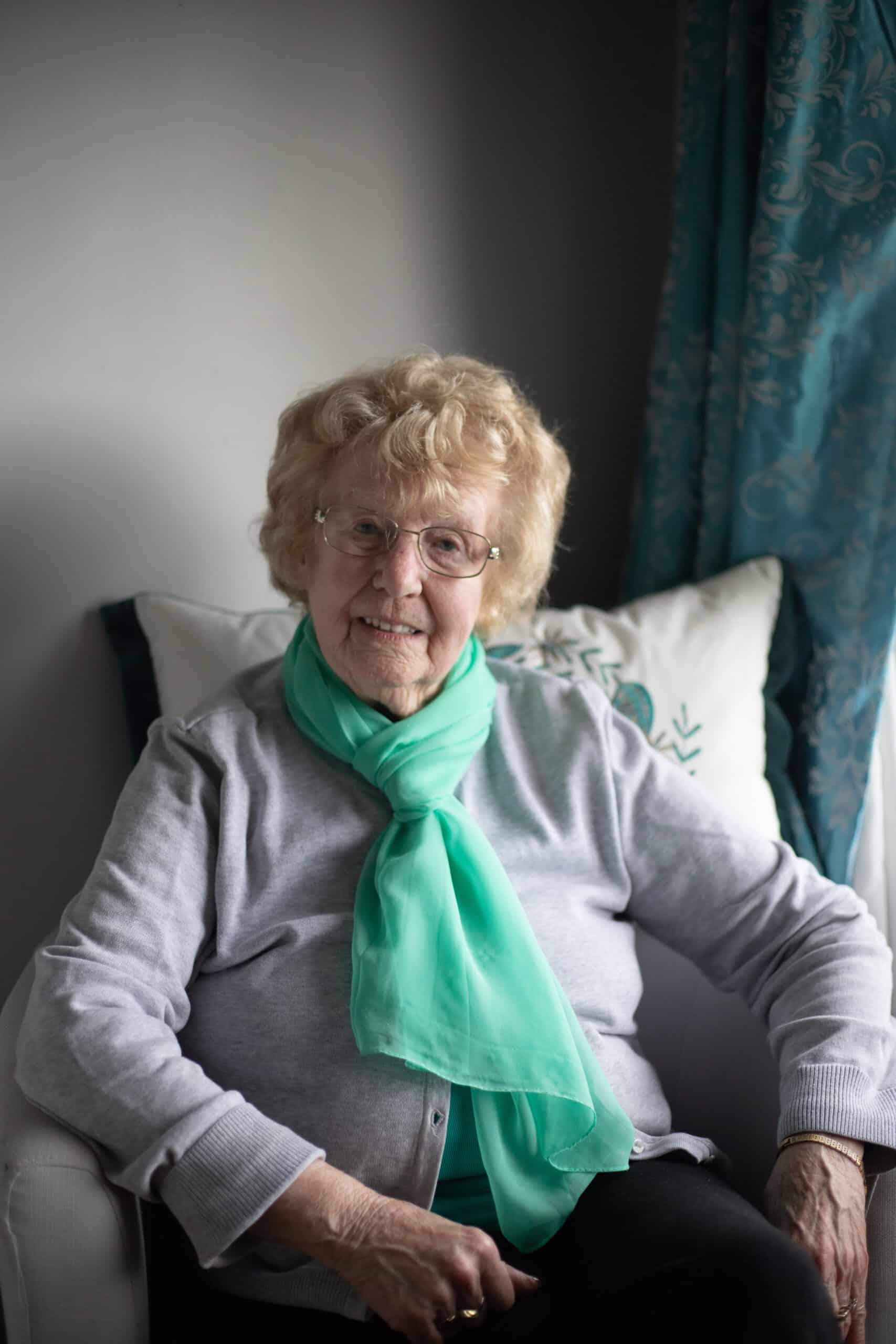 Eileen-Gibbs-Slider-7